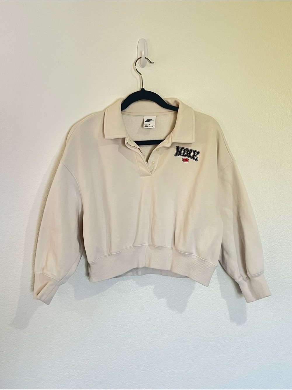 NIKE Cropped Sweatshirt